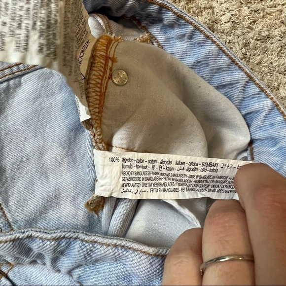 Zara High Rise Distressed Denim Shorts - Picture 14 of 15